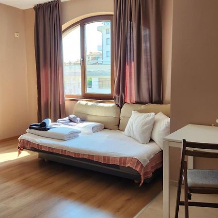 Kazak Hotell Obzor Rom bilde